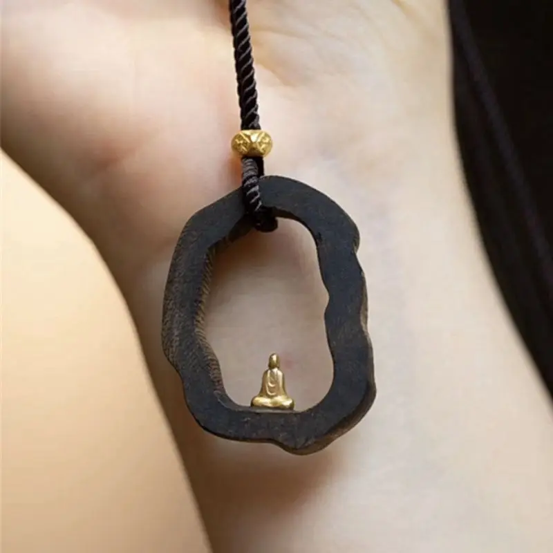 

Copper-plated Gold-plated Non-phase Buddha Pendant Necklace Niche Original Vintage Year of Life Luck Guardian God Clavicle Chain