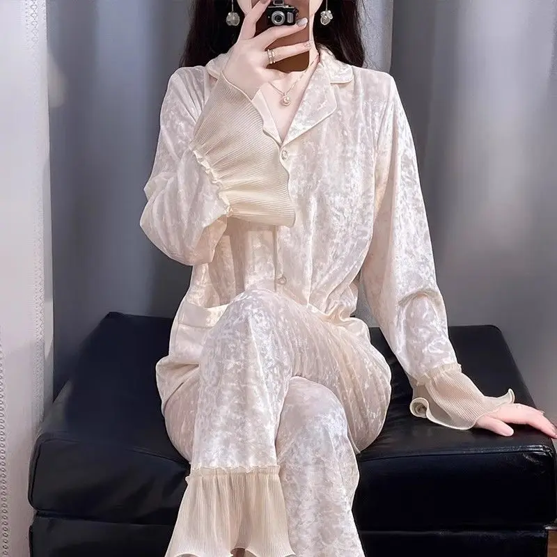 Women\'s Gold Velvet Pajamas Long-sleeved Suit French Ruffled Lace Fall And Winter New Warm Fashion Sweet Homewear
