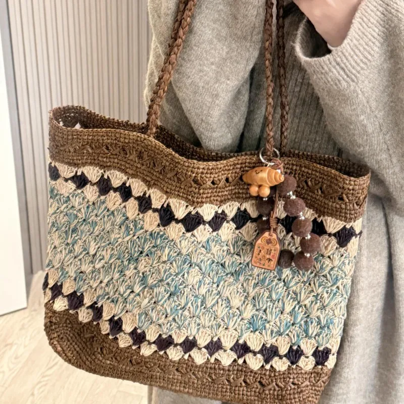 

Retro Hand Woven Tote Bag Women Summer Holiday Large Capacity Straw Bag Commuter Versatile Single Shoulder Bag Casual Fashion
