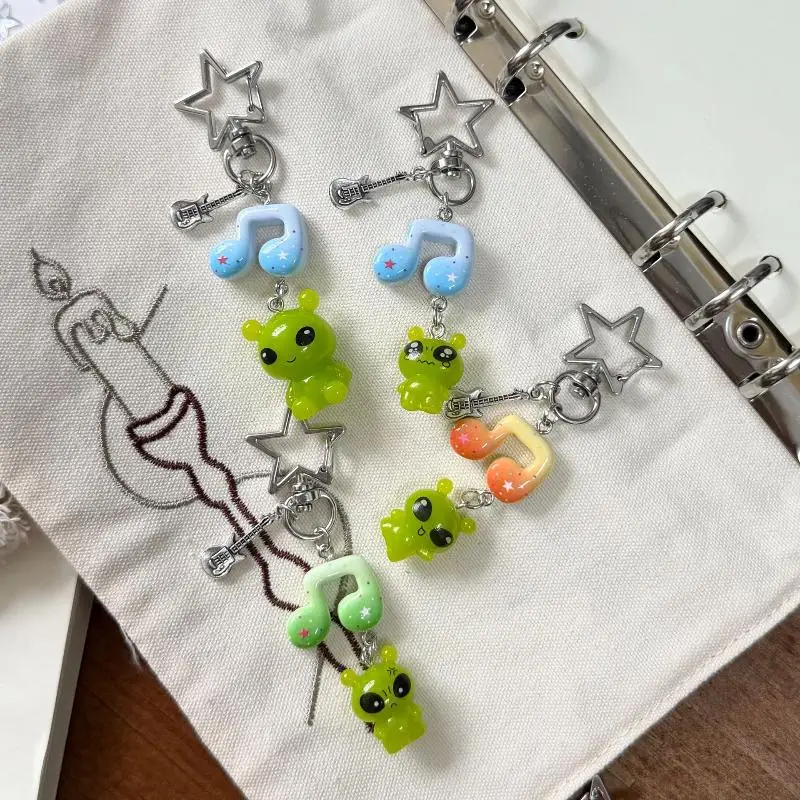 1PCS Kawaii Big Eyes Alien Keychain Soft Cartoon Pendant Fashion Bag Charm for Backpack Headphone Bag Birthday Gift for Girls