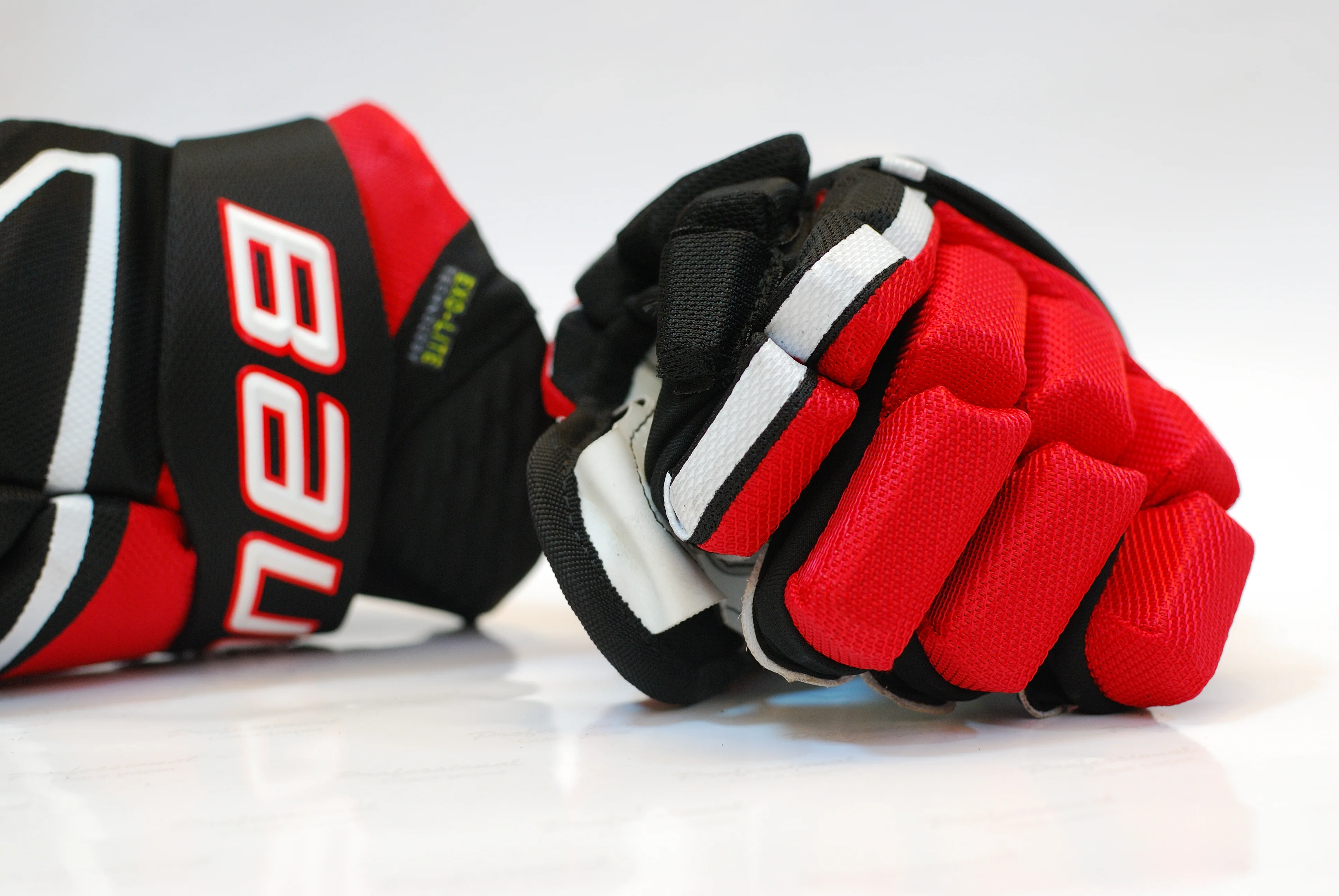 [1-Pair][Hyperlight]New Ice Hockey Gloves BAU Brand Hyperlight 14" Professional Athlete Hockey Glove