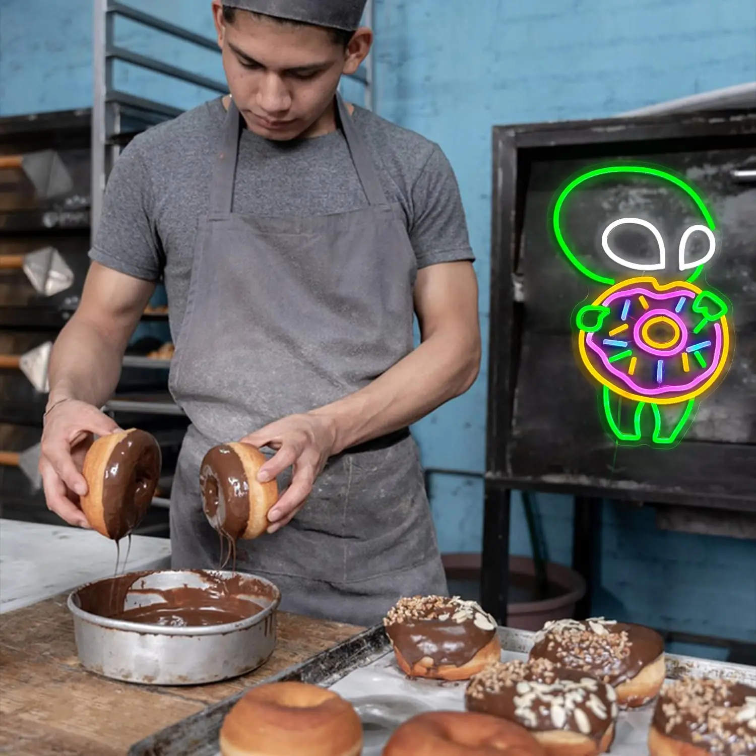 Alien Neon Sign USB Powered LED Dimmable LED Neon Light for Bedroom Game Room Bar Pub Party Man Cave Decor Personzalized Gift