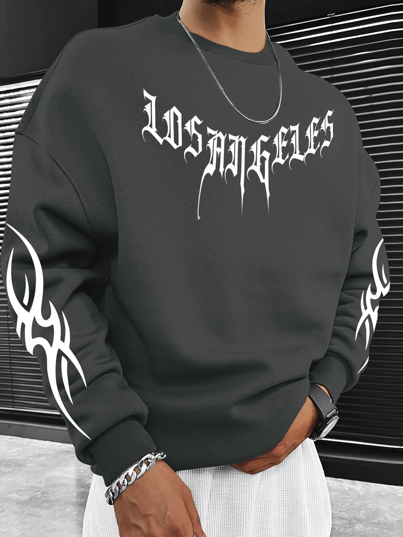 تي شيرت رجالي جديد بأكمام طويلة لربيع وخريف 2025 ملابس رجالية غير رسمية للتزلج على الجليد مطبوع عليها حروف الشارع #4