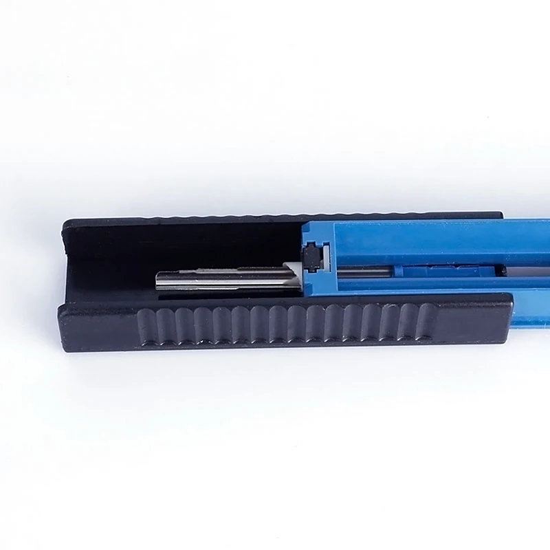 1PC Cigarette Maker Rolling Machine Mini Manual Cigarette Roller Machine Tobacco Smoking Accessories Home Gadget Random Color