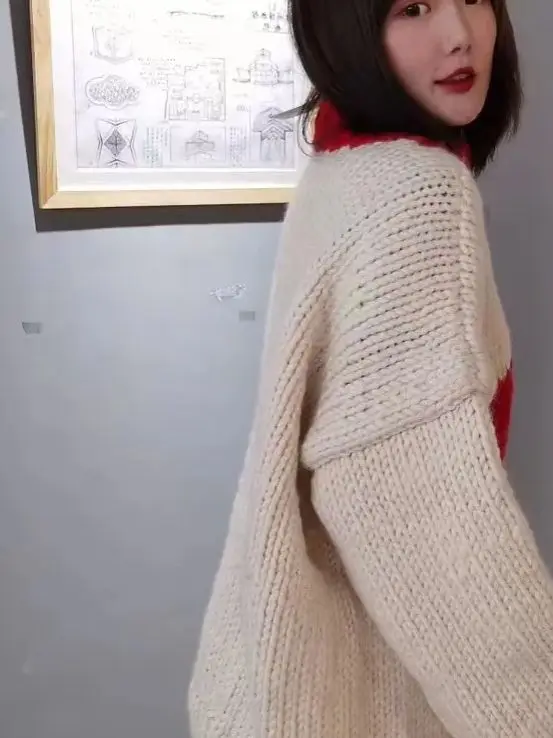 2024 Autumn Fashion Loose Lazy Large Coarse Thread Long Sleeve Women's Pure Wool Knitted Sweater Hand woven Love Pullover