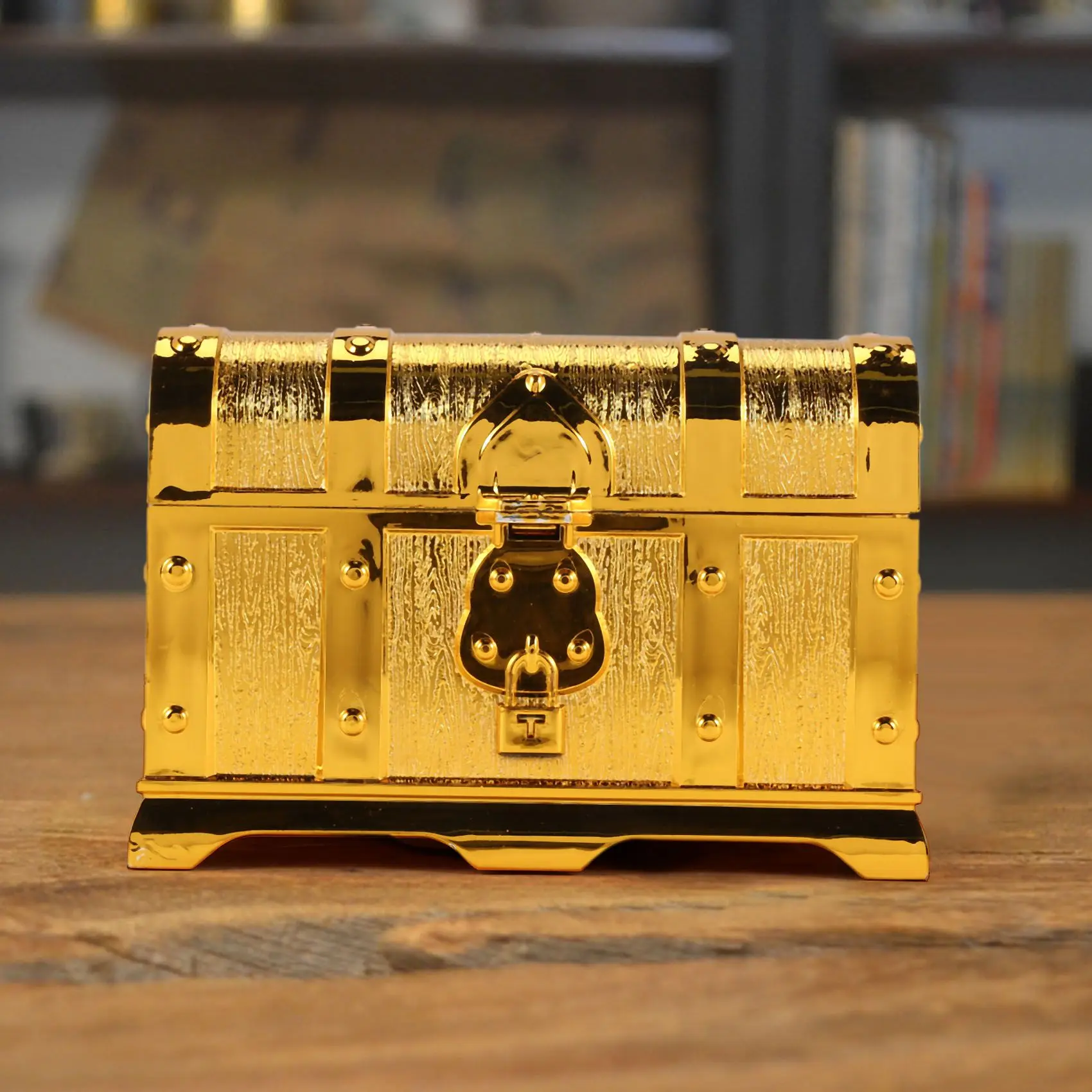 Pirate Treasure Chest Decorative Treasure Chest Keepsake Jewelry Box Plastic Toy Treasure Boxes