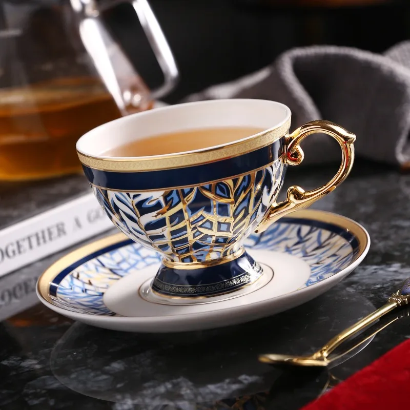 Ceramic Coffee Cup Set 250ml English Gold Edged Ceramic Coffee Mug Luxurious and Exquisite Black Tea Cup Dish Home Decoration