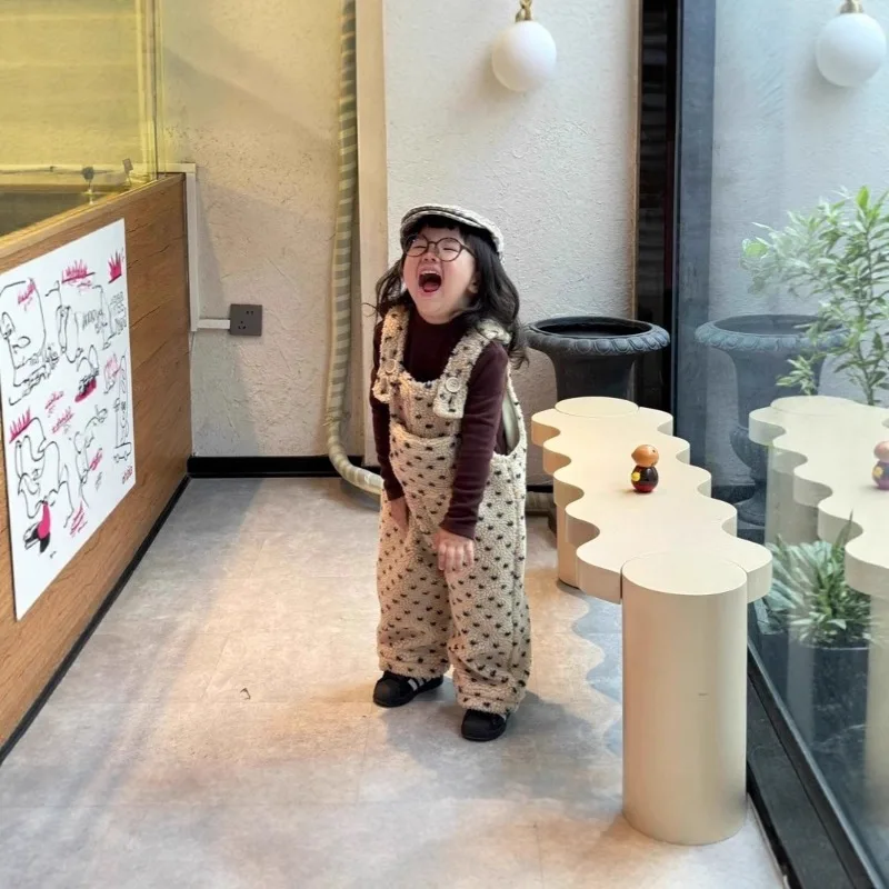 

Комбинезон для девочек, осень-зима 202, Новое поступление, модный корейский стиль, милый, милый, модный, толстый, с принтом в виде сердца, пушистый комбинезон