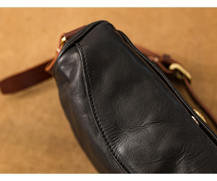 Handgefertigte Herren-Umhängetasche aus echtem Leder, modische Outdoor- und Alltagstasche, schwarze Crossbody-Tasche aus Kuhleder – Detail 10