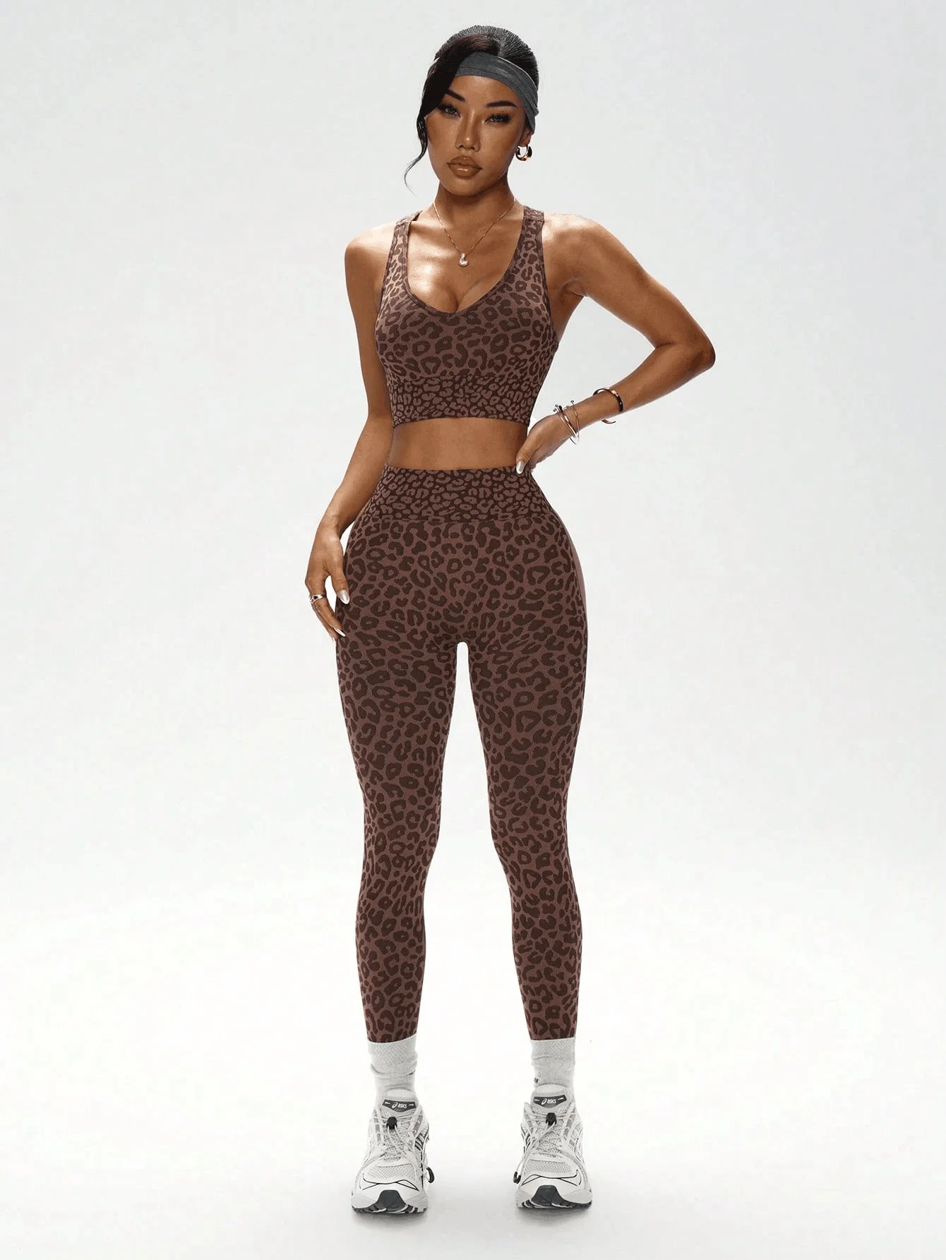 Leopard Print Cross Back Slim Fit Quick-Dry Sports Gym Yoga Set