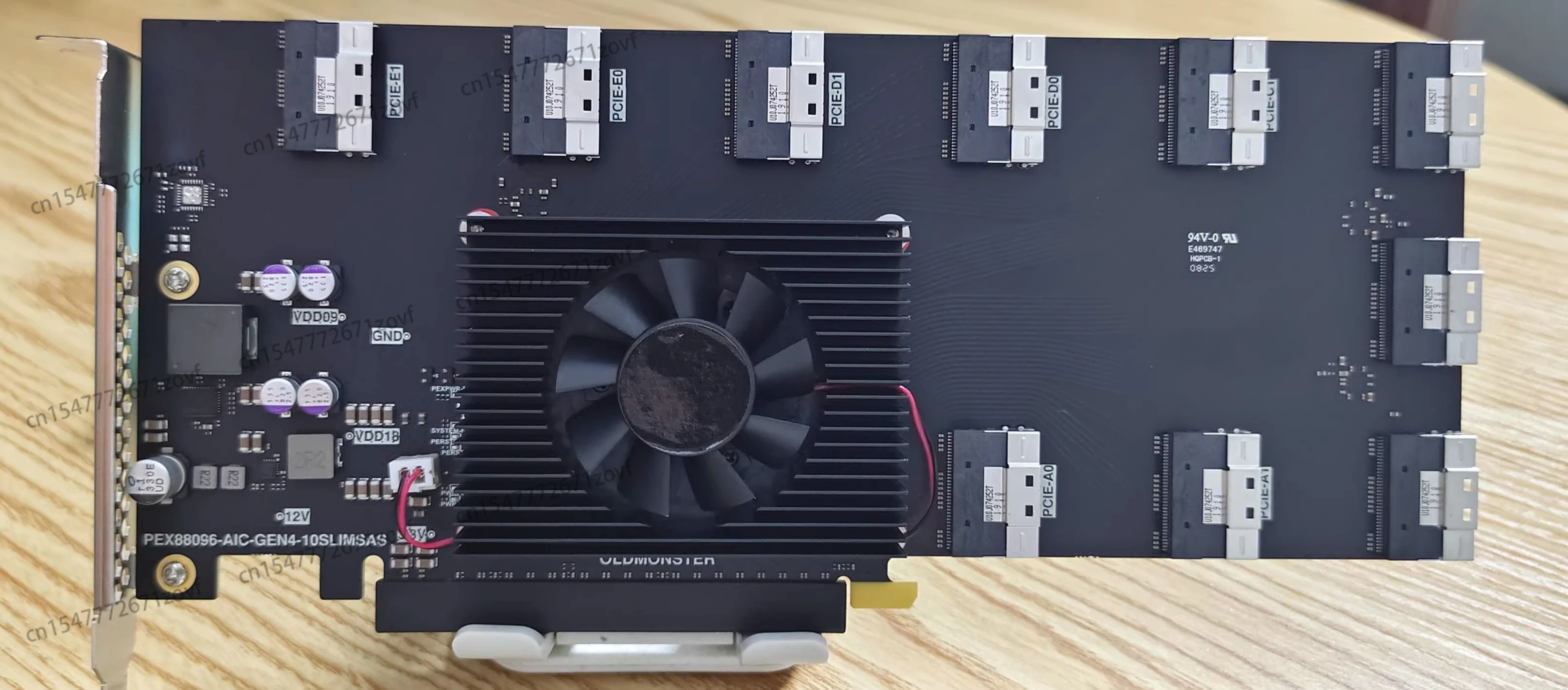 

Карта расширения переключателя 4,0, 10*SFF-8654 8i U.2 Расширение NVMe Расширение видеокарты AI