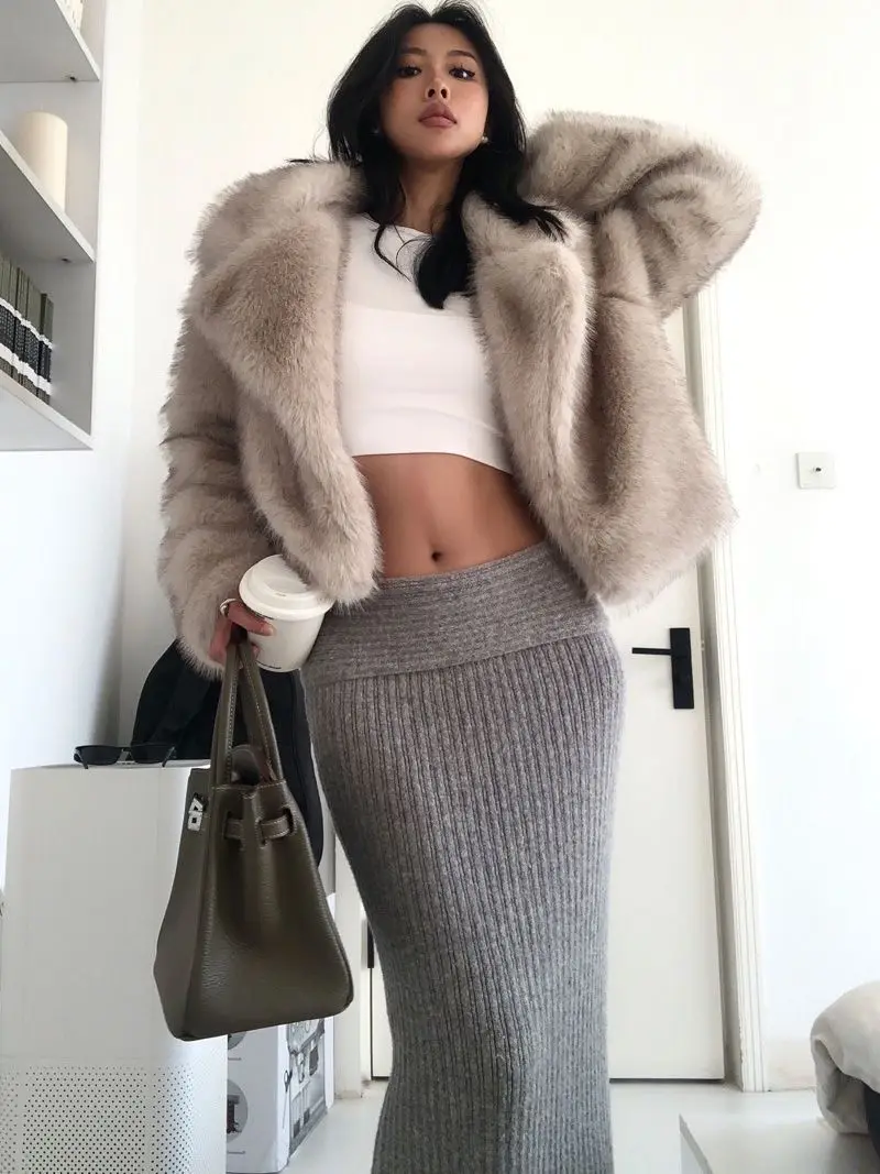 Luxury Faux Fox Fur Cropped Jacket for Women Winter Fluffy Cozy Warm Coats Female Fashion Street Lapel Collar Plush Outerwear