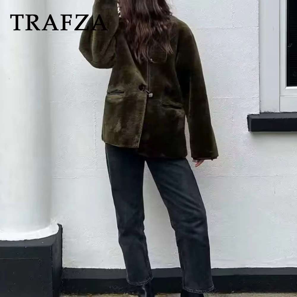 TRAFZA 2023 Autumn Winter Lambhair Women Vintage Green Coats Loose Fit O-Neck Coats Single Breasted Elegant Fashion Women Coats