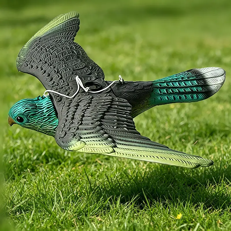 

3D Fake Flying Falcon Hawk Decoy Bird Repellent Pest Deterrent Scarer Scarecrow Ornament for Garden Yard Hunting Outdoor Decor