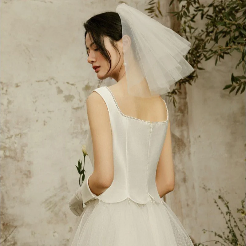 

French Satin High-end Elegant Simple Short Style Engagement Niche New Light Wedding Dress