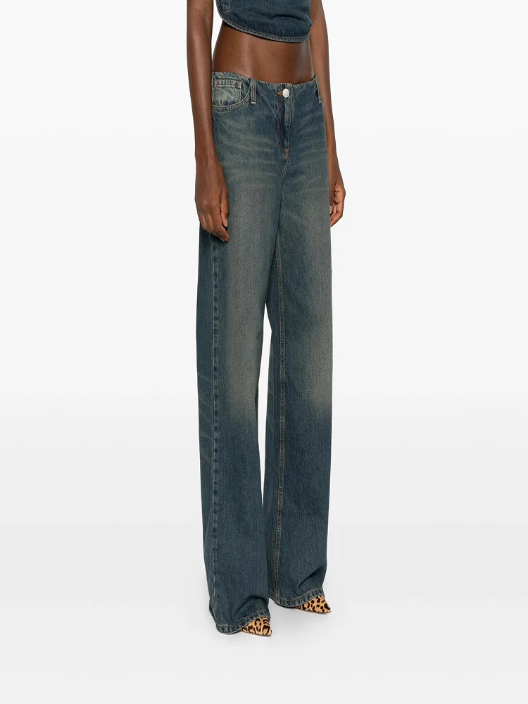 

The 2025 autumn new washed and aged straight-leg jeans are retro, casual and slimming denim pants for women