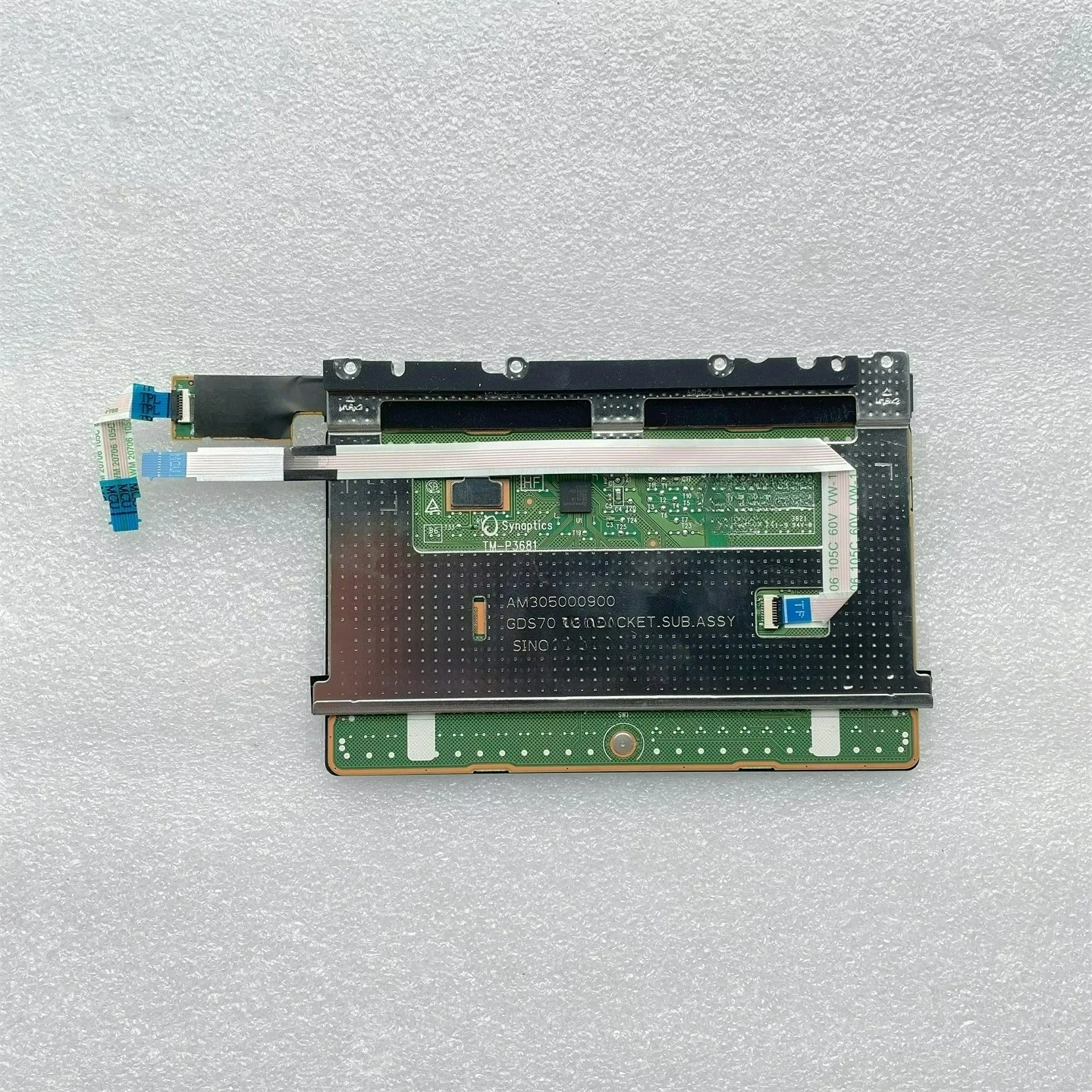 New Original RGB Touchpad for Dell Alienware X17 R1 R2 0F3KGM Suitable for models with RTX 3080 graphics card (RGB version)？