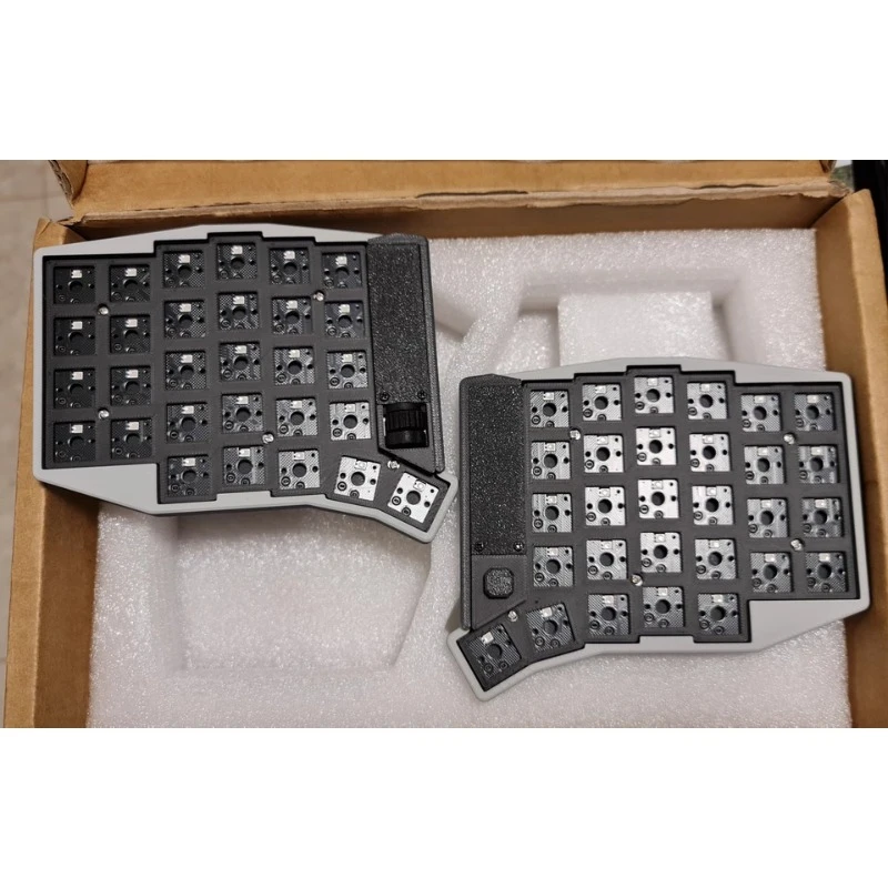 Sofle ワイヤレス分割メカニカルキーボード ホットスワップ対応 人間