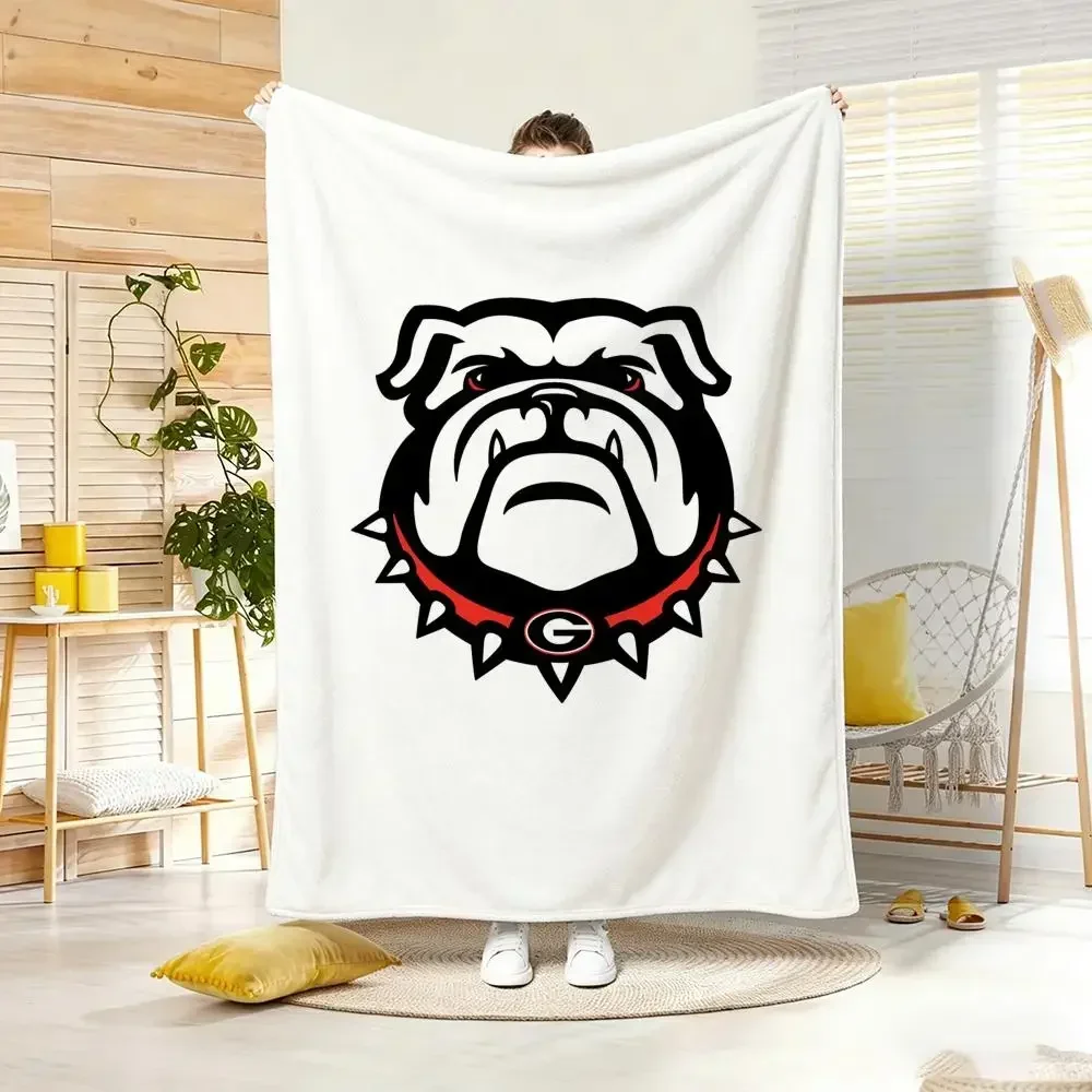 Manta de Franela Ligera de Blanket con Diseño de Anime U-UgaS, Suave y Agradable al Tacto, Ideal para el Verano