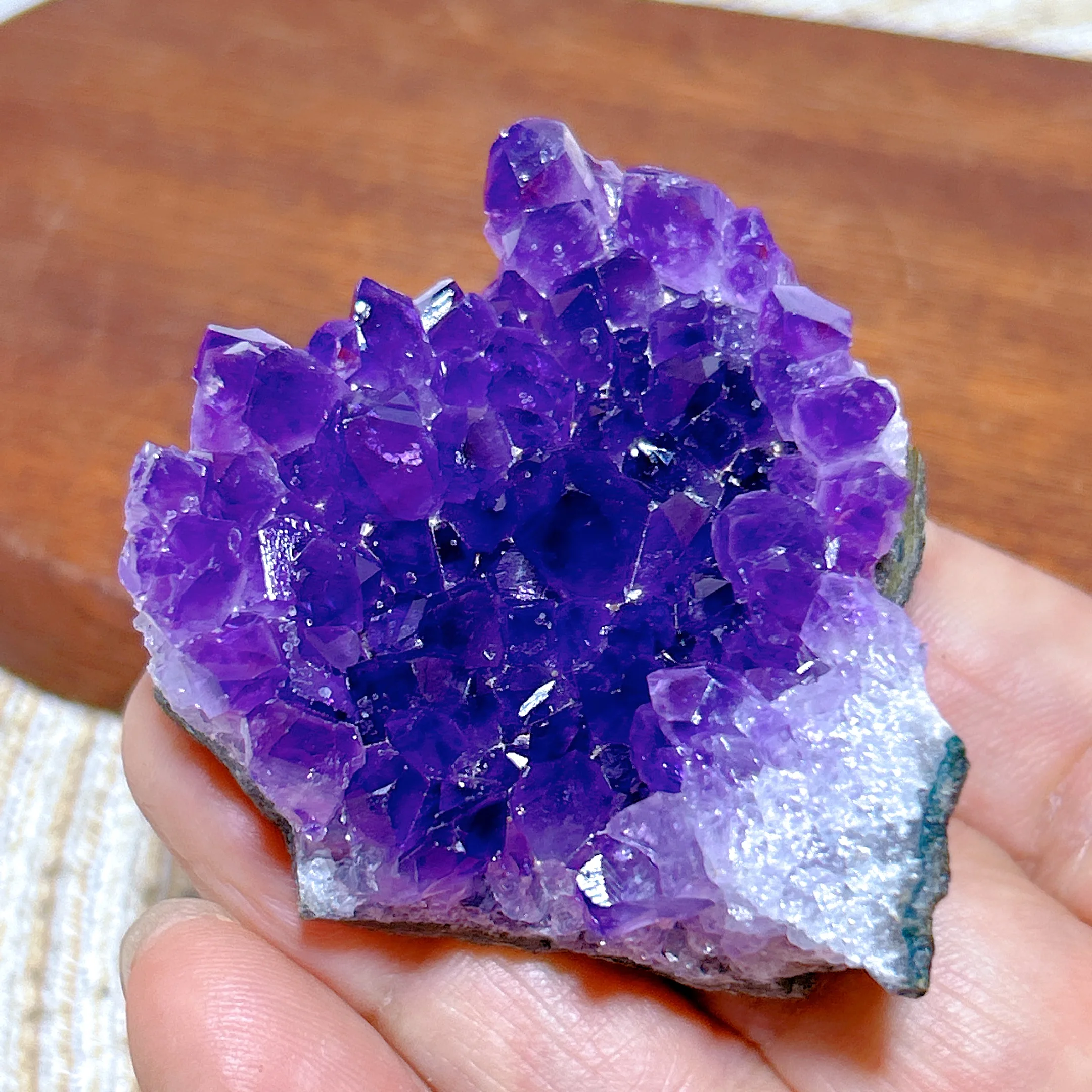 Picture 6: Healing Natural Crystal Amethyst Druzy Specimen Raw Stone Reiki High Quality Gemstone Energy Home Decoration Gift