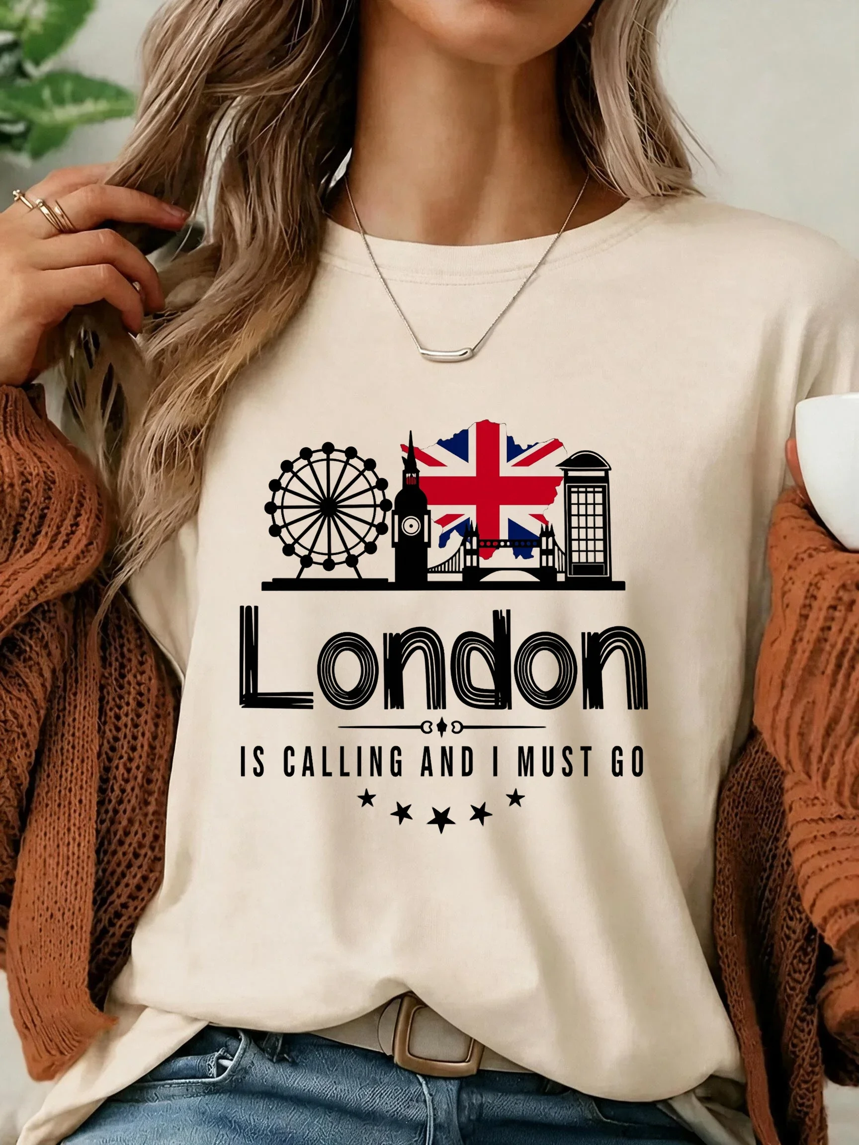 Short Sleeve Casual T-shirt with London Ferris Wheel and British Flag Print Women's Crew Neck T Shirt Vintage Style Tops Female