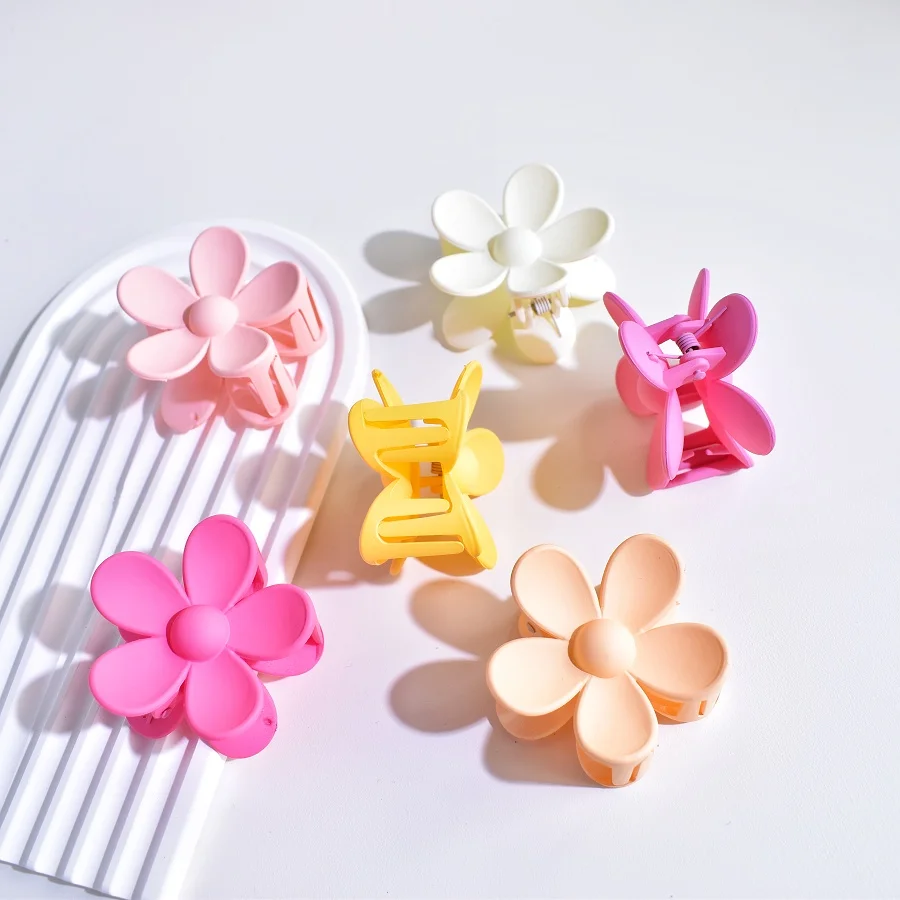 6PCS/SET Matte texture 5cm flower medium hair claw suitable for thin hair half tie using sweet and cute style