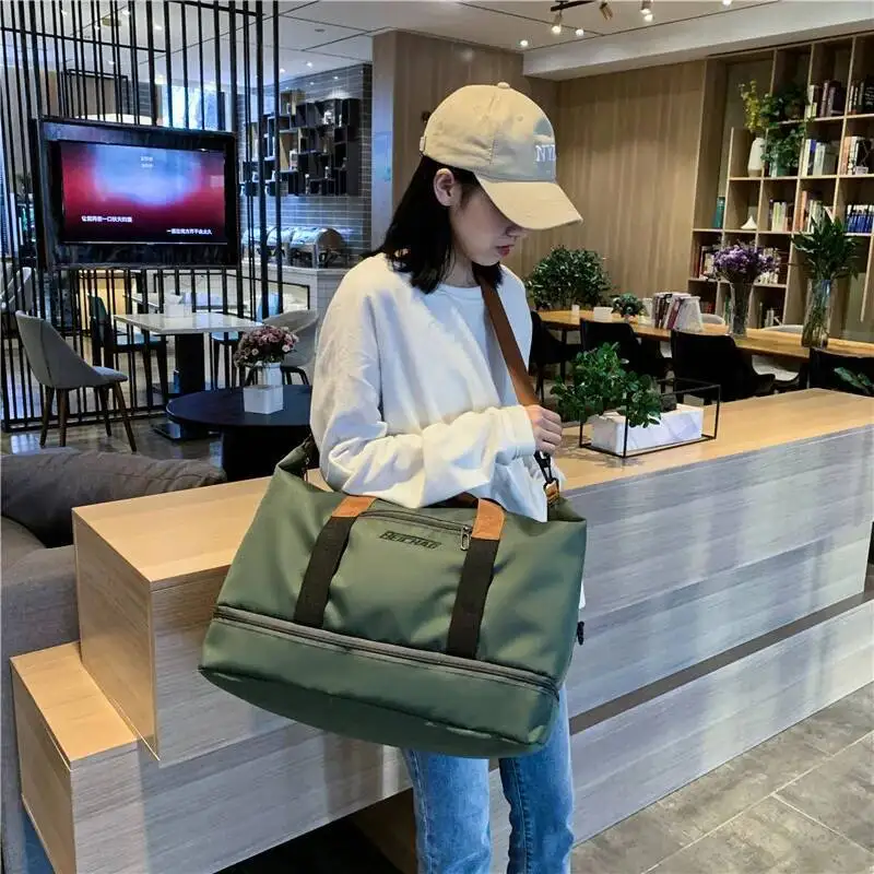 

Lightweight Short Trip Bag for Women Water-Resistant Oxford Cloth Bag Dry-Wet Handbags, Good Quality Fashion Handheld Travel Bag