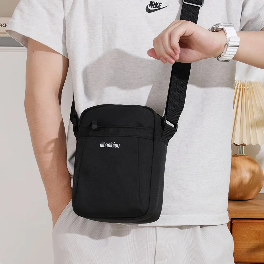 

Men's Oxford Shoulder Bag Messenger Bag Casual Travel Men's Pocket Simple Small Zipper Crossbody Bag Men's Bag