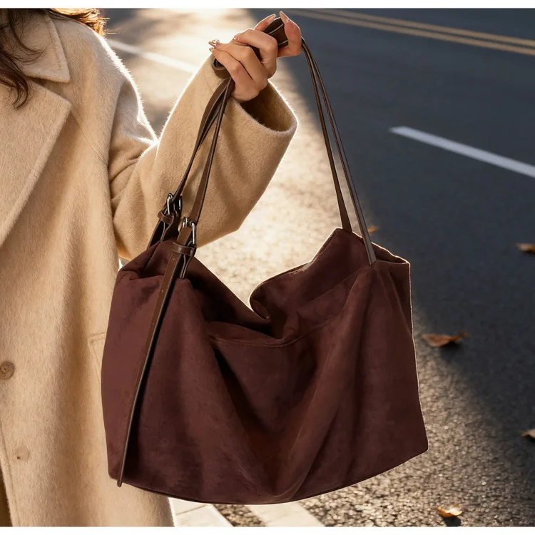 

Сумка на плечо для ленивой девушки 2024, просторная винтажная сумка-тоут для женщин, шикарная сумка через плечо, минималистичная сумка «день-ночь», текстурированный слинг