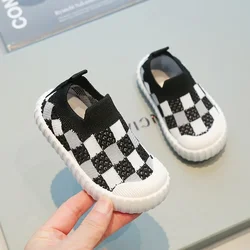 2024 Frühling und Herbst neue Kinder netz Schuhe Sportschuhe Baby Kleinkind weiche Sohle Anti-Rutsch-Cartoon fliegende gewebte Schuhe