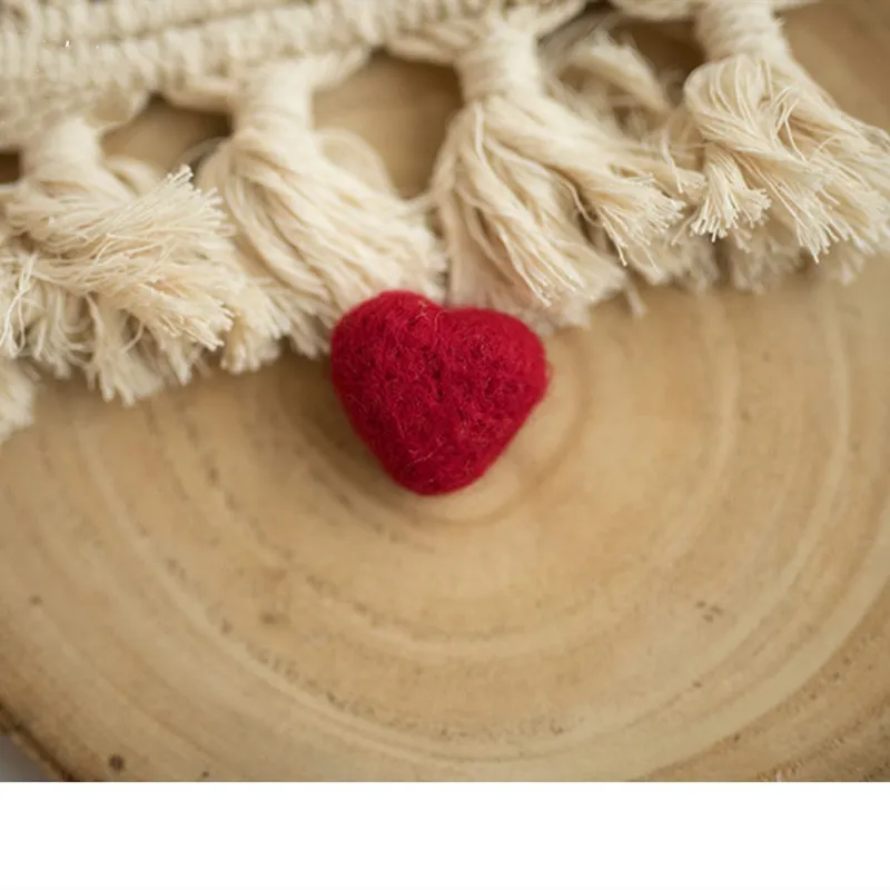 2023 Newborn woolen felt heart photography props,baby Photographic accessories