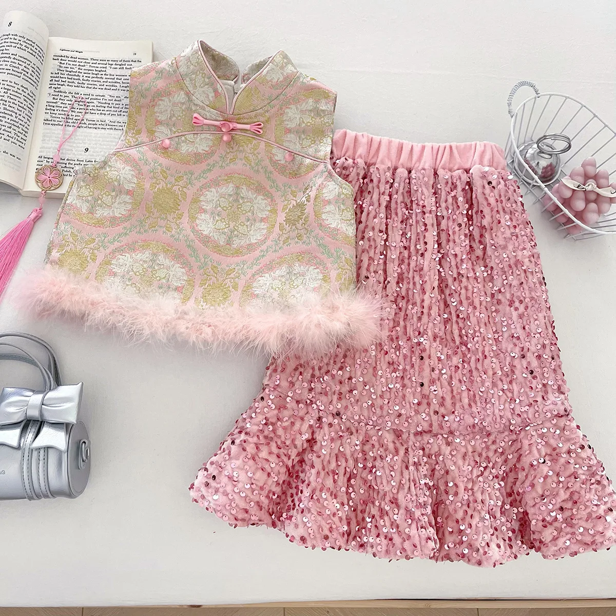 

Girls Thick Clothes Sets Winter Children Warm Velvet Vest Skirts 2pcs Princess Suit For Baby Party Outfits Kids Costume 2025 Set