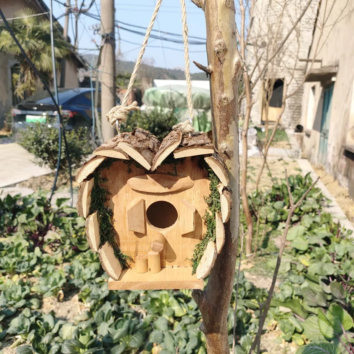 Wooden Bird\'s Nest Outdoor Hanging Heart-Shaped Bird\'s Nest House with Pole Small Birdcage House Budgie Bird House 1 Piece