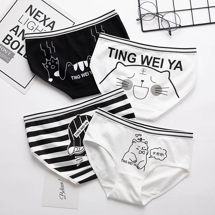 sexy panties Simple black and white cute cartoon panties ladies mid-waist package hip breathable panties female cotton crotch