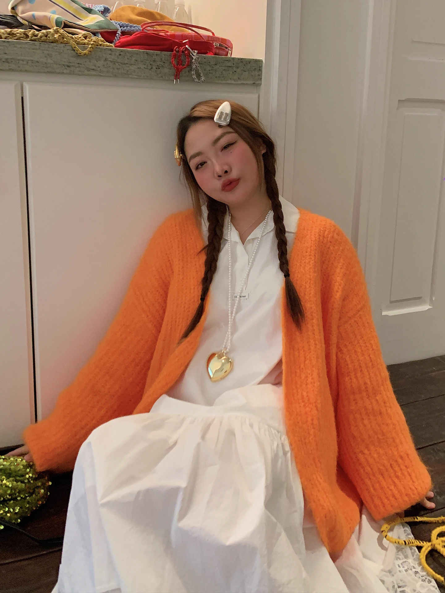 

Оранжевый вязаный кардиган женский, свободный крой, большие размеры, весенняя новинка, повседневный, с V-образным вырезом, длинный рукав