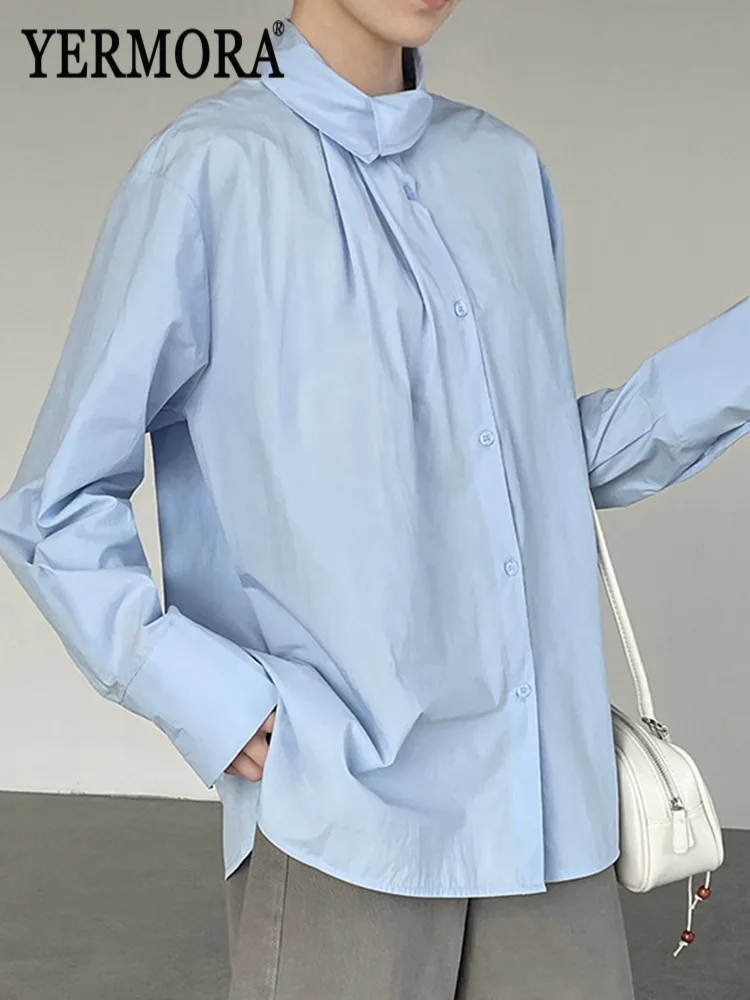 

YERMORA Синяя плиссированная блузка большого размера с асимметричным воротником, длинными рукавами, свободного кроя, новая модная рубашка, тренд весна-осень 2026