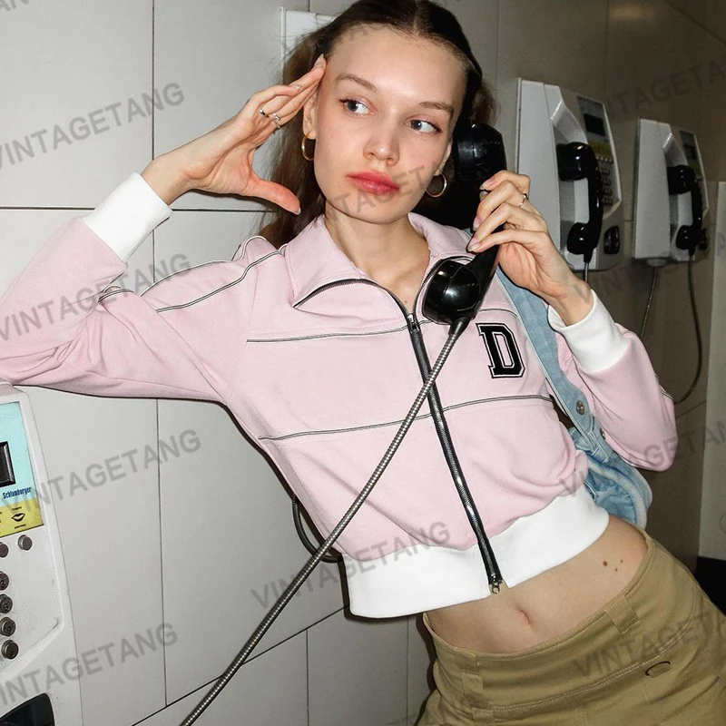 Chaqueta deportiva con bordado de letras para mujer, abrigo Retro americano rosa, solapa corta, cremallera suelta informal, costura de cremallera, primavera y otoño