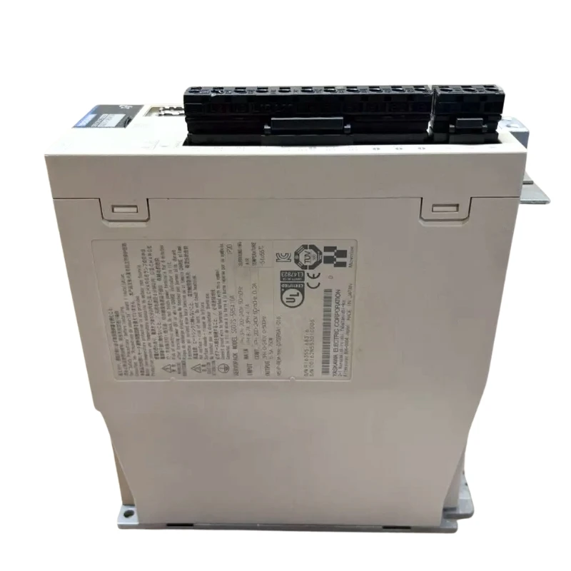New In Box Yaskawa SGD7S-5R5A10A Servo Drive In Stock
