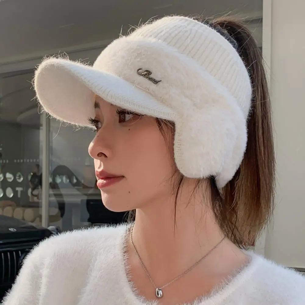 Cold Weather Hat Stylish Women\'s Winter Knit Baseball Hat with Earflap Ponytail Design for Outdoor Sports Windproof Warmth