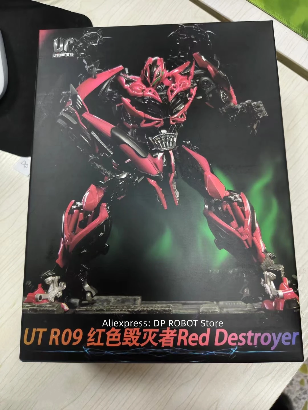 First Version ] Original UniqueToys UT-R09 UTR09 Stinger Red