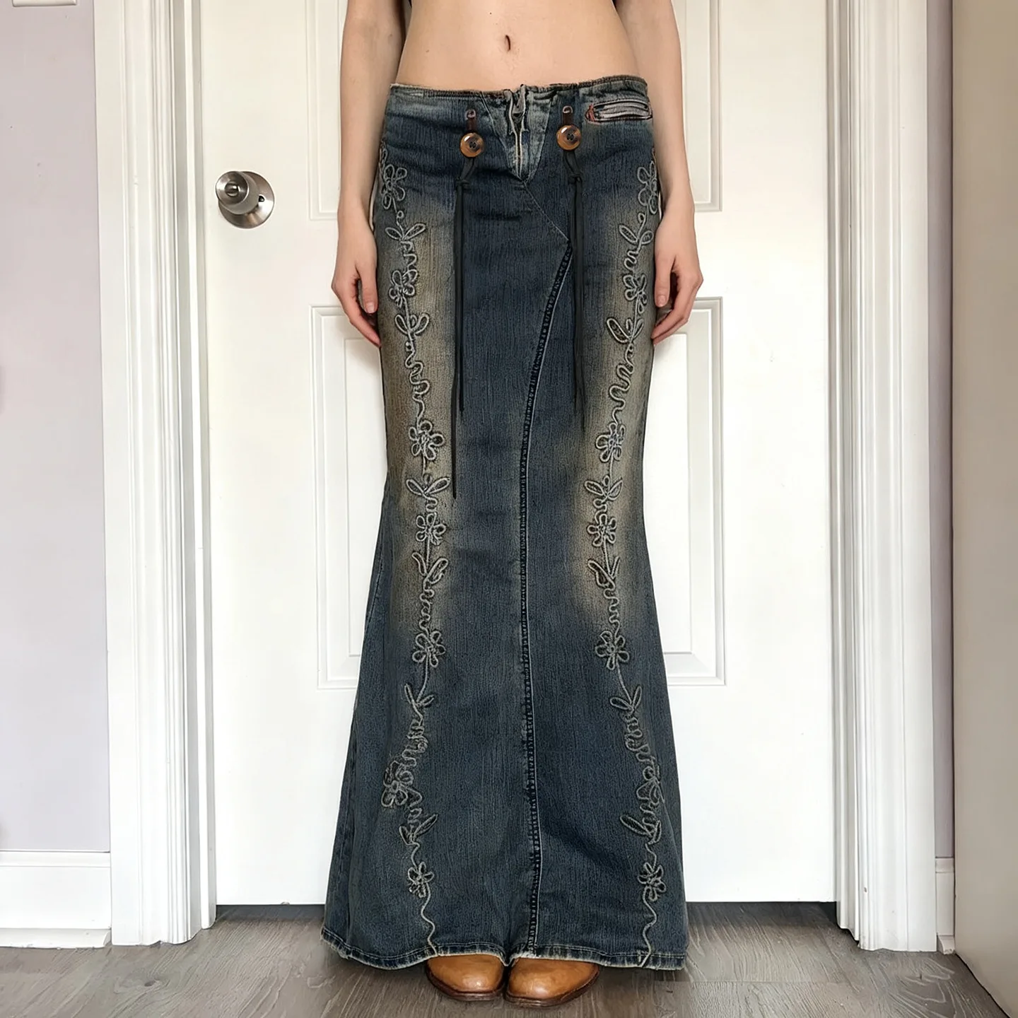 Autumn new low waisted drawstring casual embroidered retro vintage denim skirt