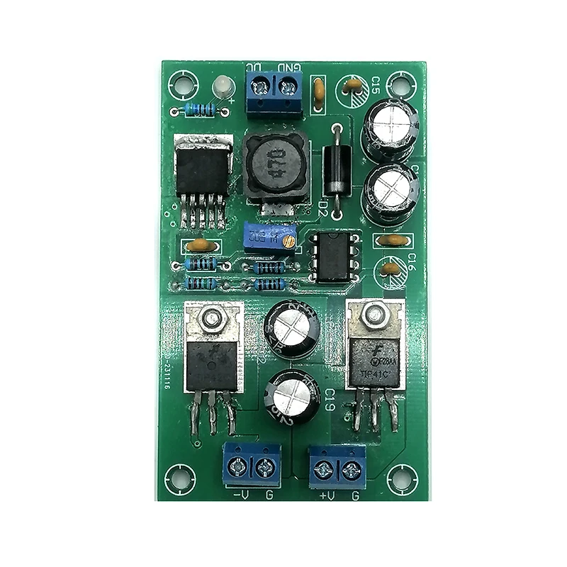O filtro ajustável linear do amplificador audio para a placa regulada da fonte de alimentação da C.C. a C.C. eletrônica ajustam a saída positiva e negativa