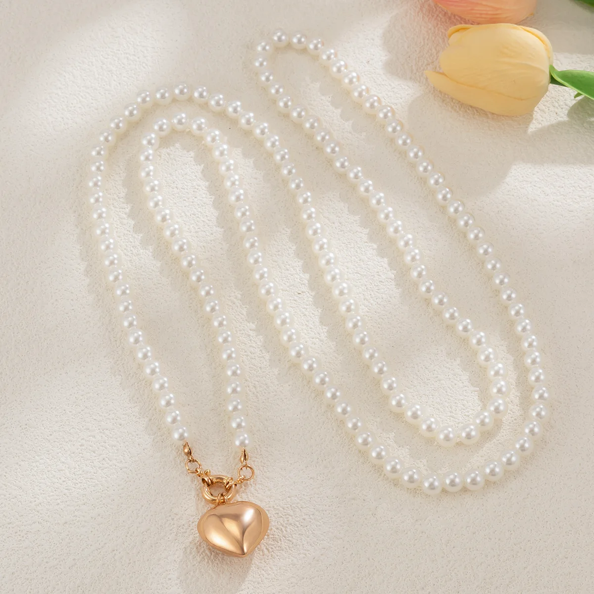 Boho Heart shaped Pendant Necklace 2025 Women\'s Simple Sweet Long Imitation Pearl Beads Girl Wedding Fashion Jewelry