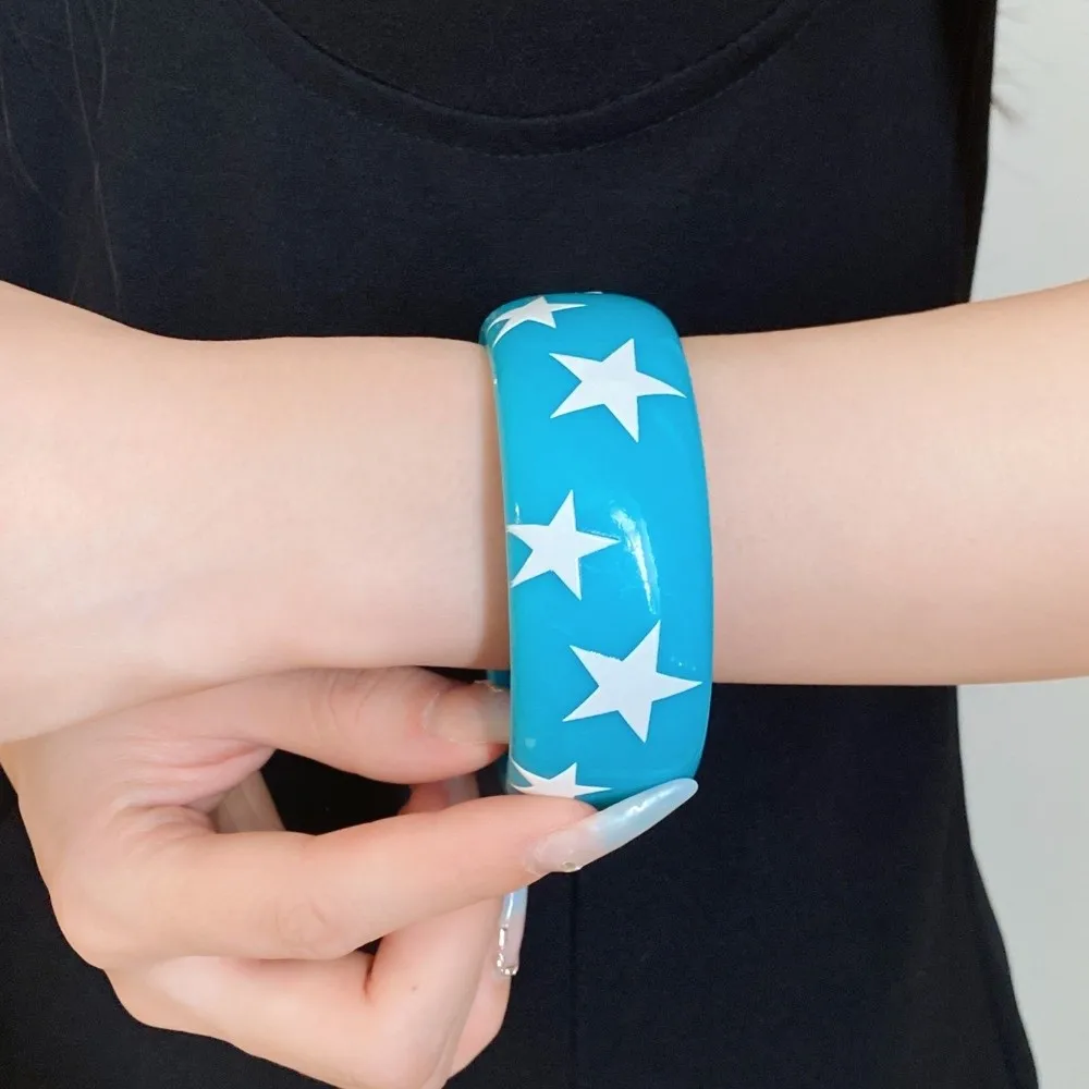 Cute Resin Y2k Star Bangle Smudging Korean Ins Star Wide Bracelet Europe American Style Dopamine Pentagram Hand Ring Girls