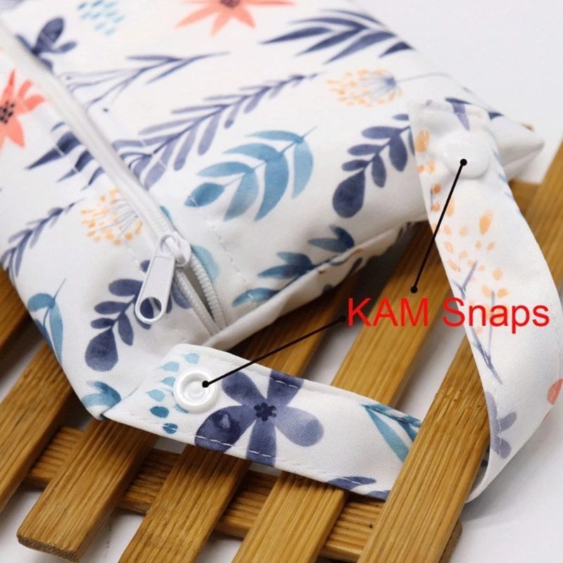 3Pcs Diaper Bag Sanitary Pad Storage Bag Portable Reusable Hanging Wet Bags for Strollers Bedside