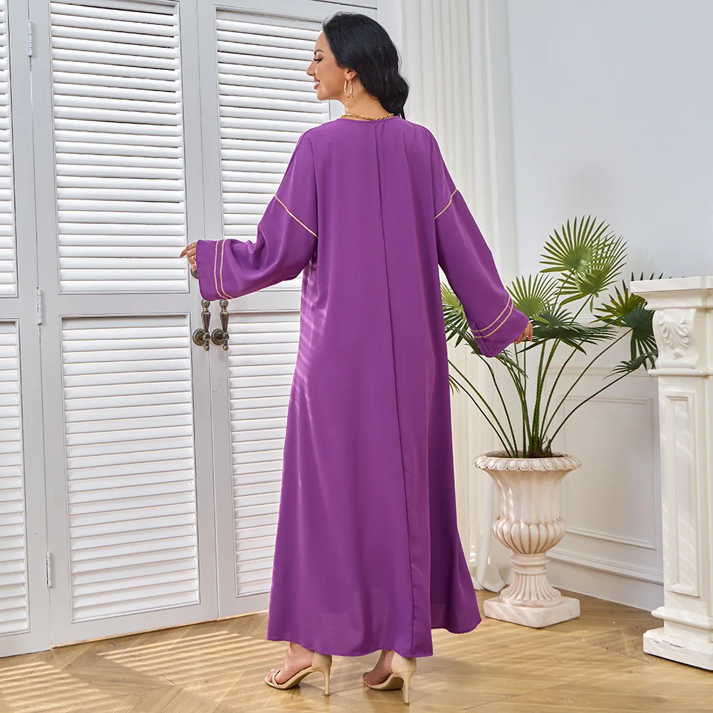 ผู้หญิงยาวตะวันออกกลางชุดราตรีมุสลิมฤดูร้อนแฟชั่นสีทึบปัก Saudi Robe ชุดแปลกใหม่