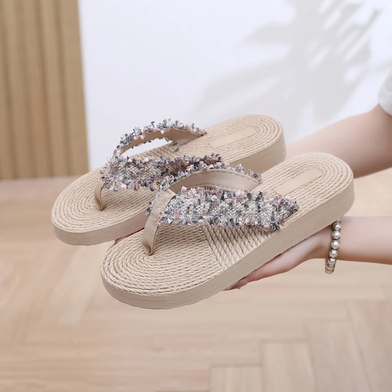 

2025 New Women Flip-flop Solid Slides Women Sandals Ladies Thickness Print Shoes Slippers Beach Shoe Indoor House Zapatos Mujer