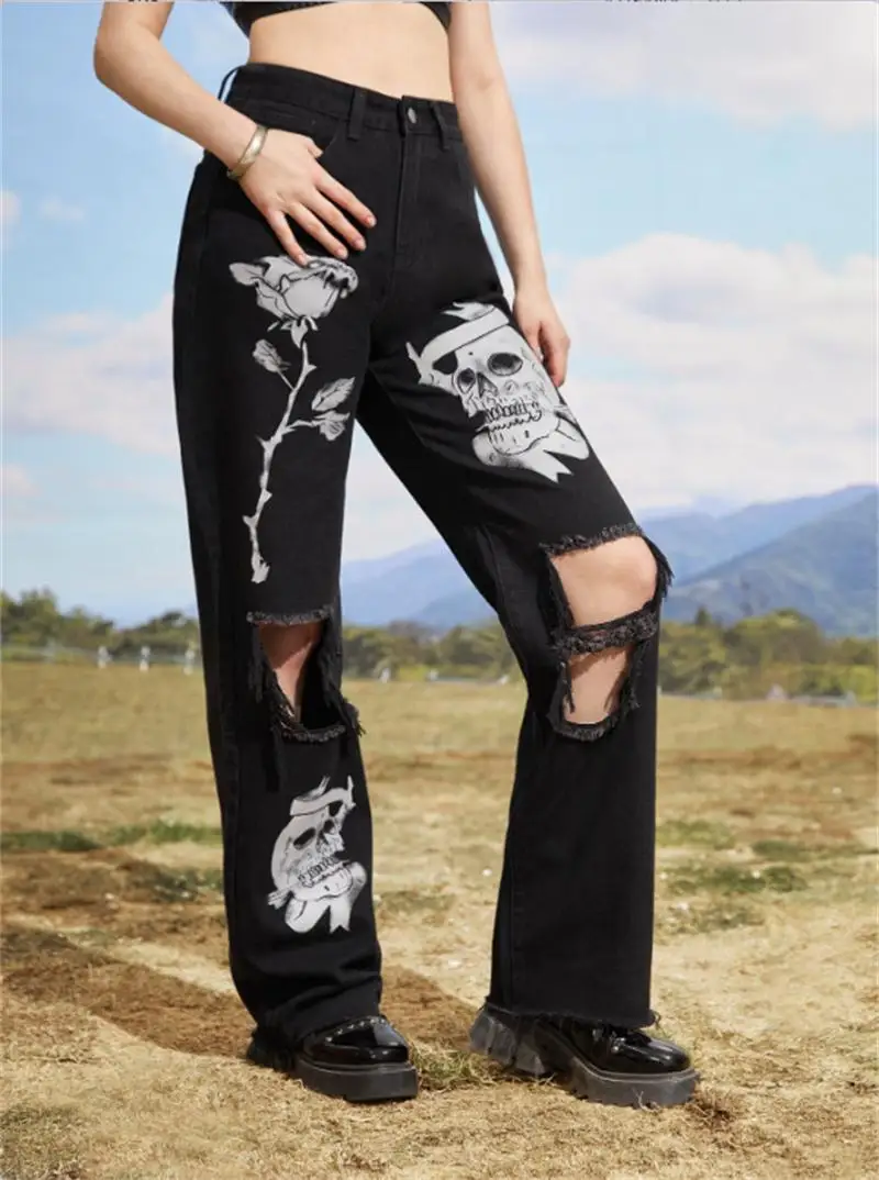 

Stylewomen's 2024 New Jeanswomen's Spring And Autumn New Hot Selling Street INS Same Style Skull Print Ripped Straight Jeans For