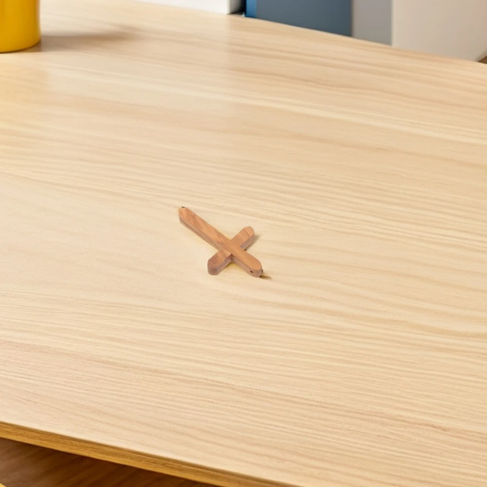 

2Pcs Olive Wood Cross Small Hand Carved Religious Prayer Crosses Mini Portable Wooden Pocket Crosses for Daily Devotion Church