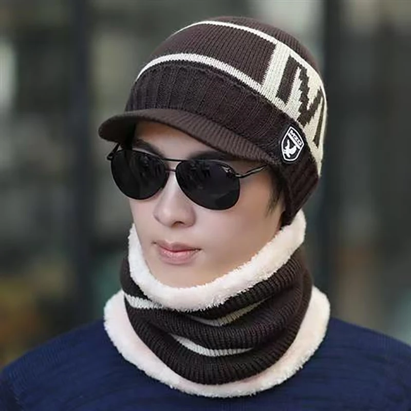 Hat Men's Winter One-piece Knitted Hat Over A Hooded One Hat With Wool Thickened Windproof Cold Warm Ear Protection Cycling